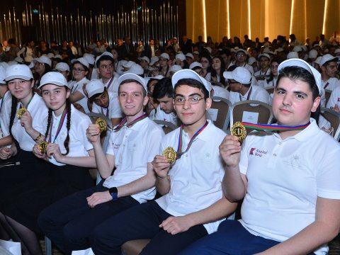 ABŞ şagirdlərimizin ixtirasını mükafatlandırdı-Təhsil Nazirliyinin hesabatı