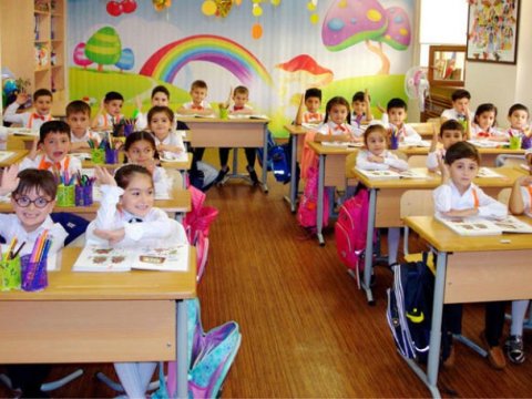 Ötən il paytaxt üzrə 50 minədək uşaq elektron sistem vasitəsilə birinci sinfə qəbul olunub