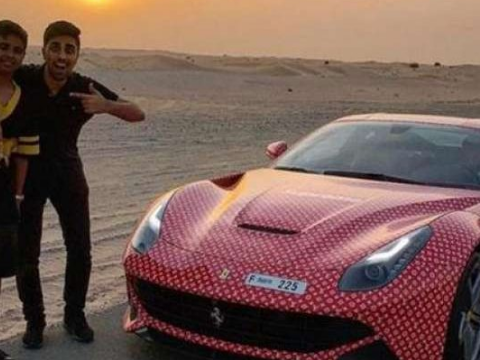        15 yaşlı məktəblinin dəbdəbəli həyatı - Şəxsi heyvanxana, təyyarə ...       