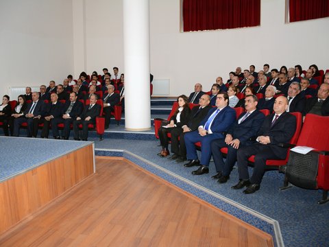 Rektor görüləcək işlərdən danışdı