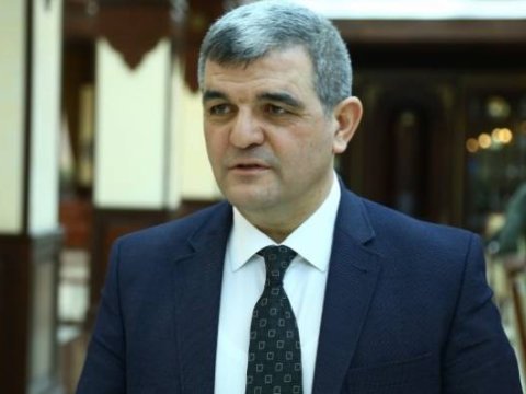 Kamal Abdullanın bu formada hədəf seçilməsinin qərəzli olduğunu düşünürəm -Fazil Mustafa