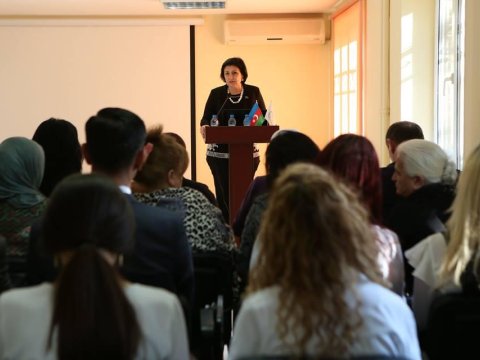 Rektor şəhid ailələri ilə görüşdü - FOTO