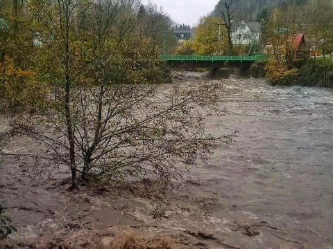Təbii fəlakətlərdən hər il Azərbaycana 250-300 milyon dollar zərər dəyir - Coğrafiya İnstitutu