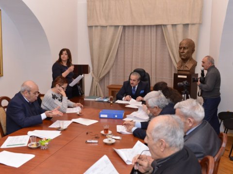 Elmi Şuranın iclasında 22 dissertasiyanın mövzusu təsdiqləndi - FOTO