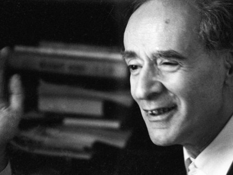Nobel mükafatçısı olan bakılı fizik - Mükafat ona xəstə ikən təqdim olunub  