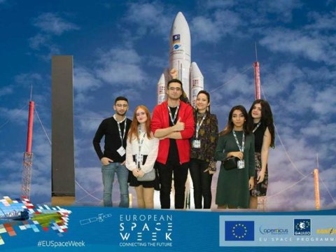   Memarlıq və İnşaat Universitetinin tələbəsi Avropa Kosmos Həftəsində iştirak edib - FOTO