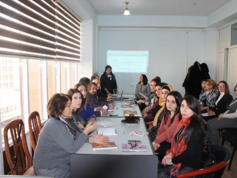 DİM müəllimlər üçün seminarları davam etdirir