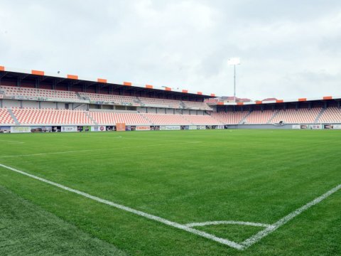 Alimlər üçün yeni stadion istifadəyə verildi   