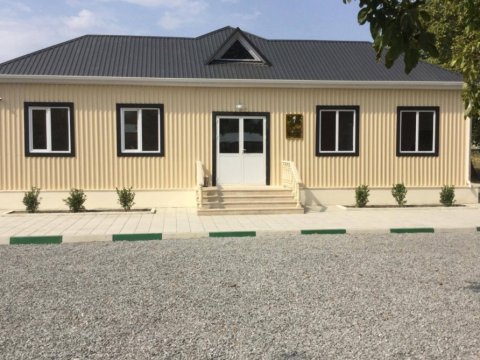 Qəbələdə 360 şagird yerlik yeni binanın tikintisinə başlanılıb