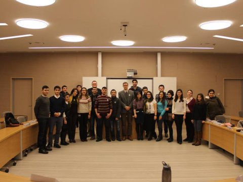 Avropadakı tələbəmiz: “Sevgi məsələlərindən başım çıxmır, dolma və şəkərbura üçün darıxıram” - MÜSAHİBƏ  