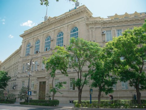 Dünyanın ən yaxşı 500 universiteti – “UNEC-100”