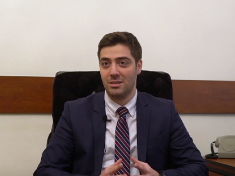 Ölkənin ən gənc prorektoru ilə videomüsahibə - \