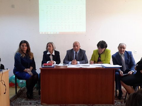 “İclaslarda heç bir şikayətlə üzləşməmişəm” – Gənc müəllim