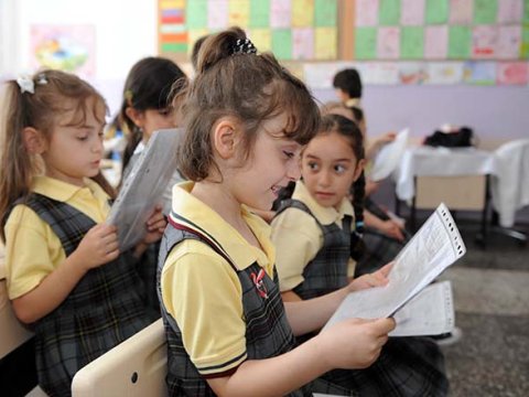 Qiymətləri aşağı olan uşaqla necə davranmalı?-Mütəxəssis məsləhəti