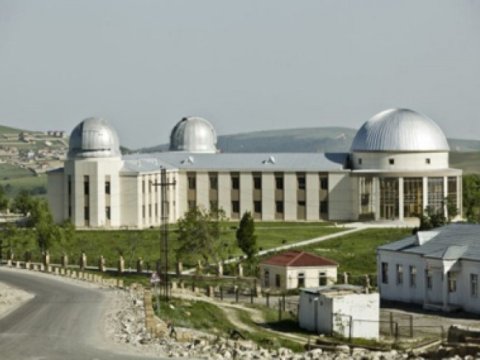 Zəlzələ Şamaxı Rəsədxanasını da çatlatdı - FOTOLAR