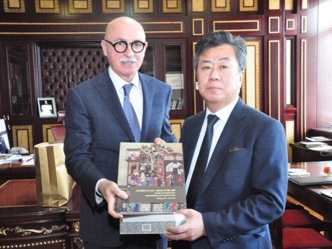 Firudin Qurbanov Koreya səfiri ilə görüşdü    