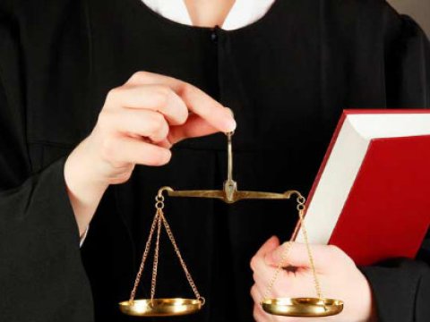 Sabah magistraturaya sənəd qəbulu başa çatır 