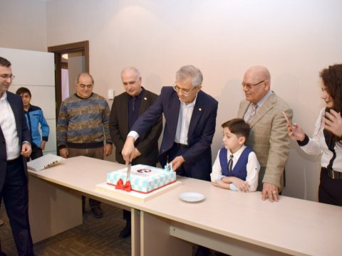 Xəzər Universitetində şahmat akademiyası fəaliyyətə başladı