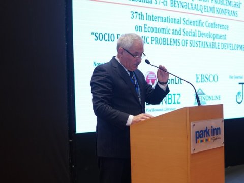 UNEC-in təşkilatçılığı ilə beynəlxalq elmi konfrans keçirilir - FOTOLAR