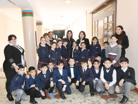 Birinci vitse-prezident Gəncədəki 18 saylı məktəbdə oldu