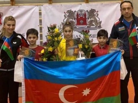 11 yaşlı məktəblilərimiz Latviyada üç medal qazandı