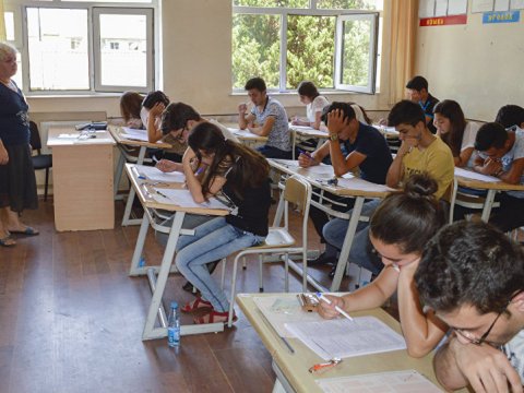 Peşə məktəblərində təhsil alan şagirdlər üçün keçirilən buraxılış imtahanları başa çatdı