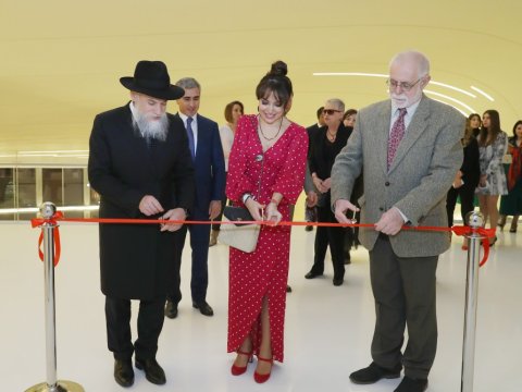 Leyla Əliyeva nadir əsərlər sərgisində - FOTOLAR