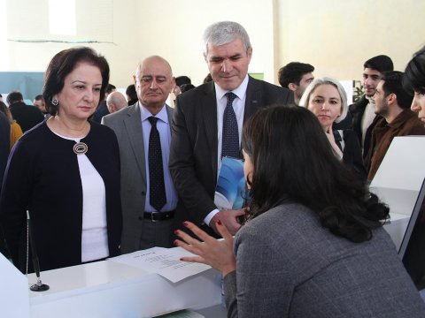 AzMİU-da Karyera sərgisi təşkil olunub - FOTO      