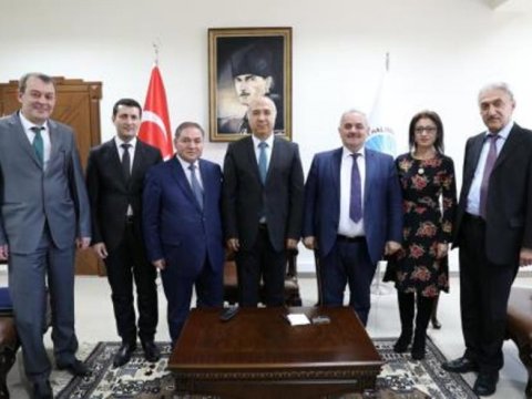 UNEC-in əməkdaşları türkiyəli həmkarları ilə staj proqramlarını müzakirə edib