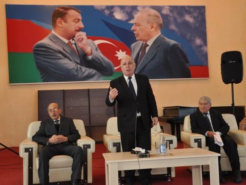 LDU-da seminar keçirilib