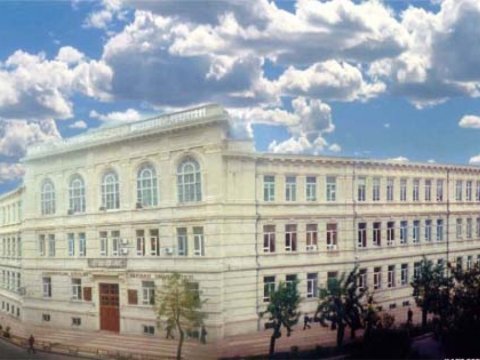 UNEC-in müəllimlərindən tədrisin keyfiyyətinin artırılması ilə bağlı təkliflər