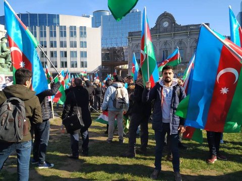 Xaricdəki tələbələrimizin Xocalı harayı – Brüsseli kədərləndirən aksiya - FOTOLAR  