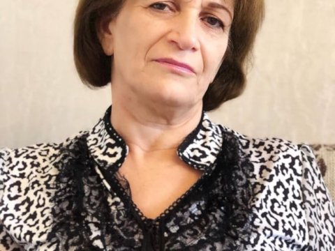 Qəddarlıqla öldürülən şagirdi ilə Bakıda “rastlaşan” Xocalı müəllimi: “Dərs zamanı raket atıldı və...”