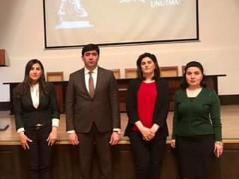 Universitetdə “Cəzasız cinayət” sənədli filmi nümayişi olundu