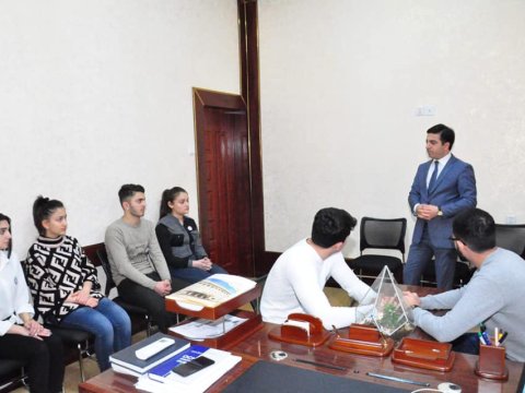 Bu universitetin Xocalıdan olan tələbələri nəqliyyat xərclərindən azad olundu