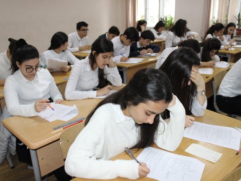 Ombudsmandan şagird və tələbələrlə bağlı önəmli TƏKLİF