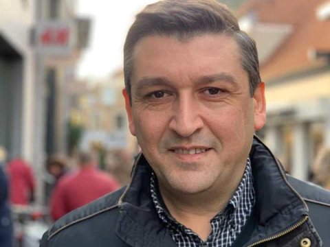 Niderlandda yaşayan azərbaycanlı  analitik - Uğur hekayəsi 