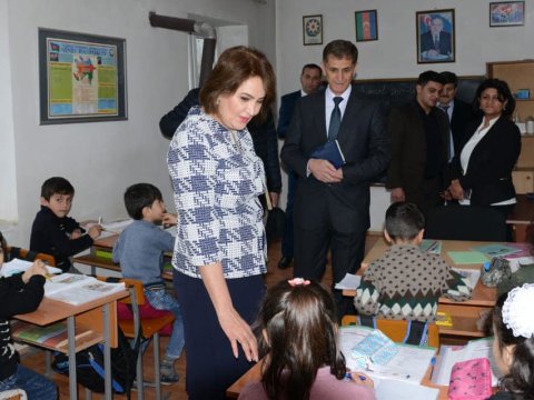 Nazir müavini Lerikdə 4 məktəbə baş çəkib - FOTOLAR  