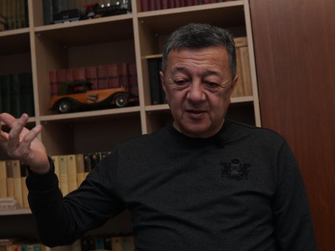 Elçin Şıxlı:“Atam kinoteatrda unutduğum kitaba görə çox hirsləndi, dedi ki..”. - VİDEO