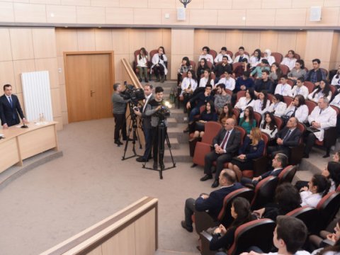  45 şagird finala vəsiqə qazandı   