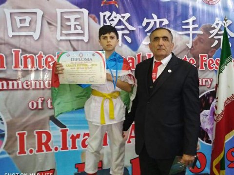 “Müəllim uşağın zəif nöqtələrini bilməli və buna uyğun lazımi təsir taktikası qurmalıdır”  