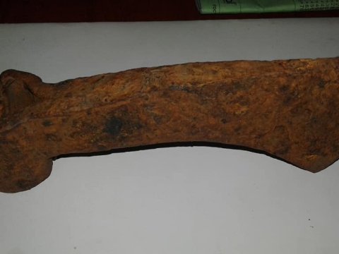 Cəlilabadda məktəbli eramızın ilk əsrlərinə aid silah tapıb