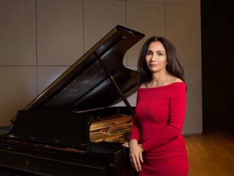 ABŞ gənclərinə musiqi sirlərini öyrədən soydaşımız - Aşıq Qaranın nəvəsi