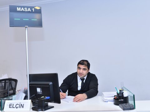 Sağlamlıq imkanları məhdud Elçin: “Nazirlikdəki işim mənim üçün motivasiyadır”