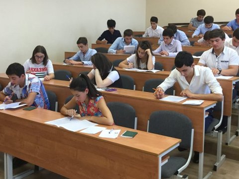 Kolleclərdə oxumaq üçün 14.958 nəfər ərizəsini təsdiqlədib  