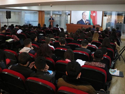 Azərbaycan Universitetinə “Elm günü”nə həsr olunmuş tədbir keçirilib - FOTO  