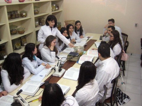 Hansı rezidentlərə dövlət tərəfindən təyinat verilir? – Şərtlər və imkanlar