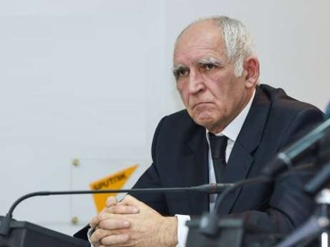 “Bir vaxtlar rektorlardan biri, məndən niyə incimişdi...?”