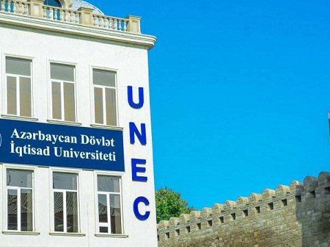UNEC pofessorundan ŞOK iddia: Adımdan yanlış məlumatlar yayıblar    