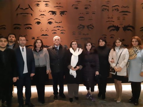UNEC professor-müəllim heyəti və tələbələri “Quba Soyqırımı Memorial Kompleksi”ni ziyarət edib   